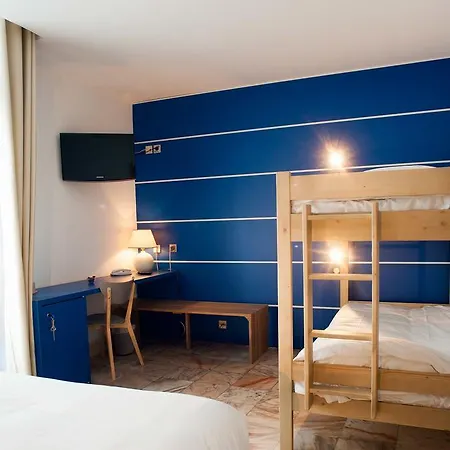 Le Dauphin Hotel