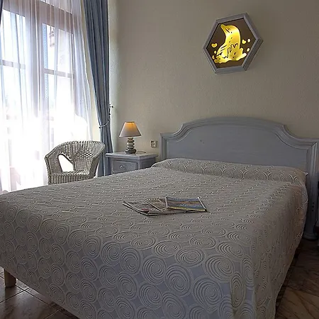 Le Dauphin 3*